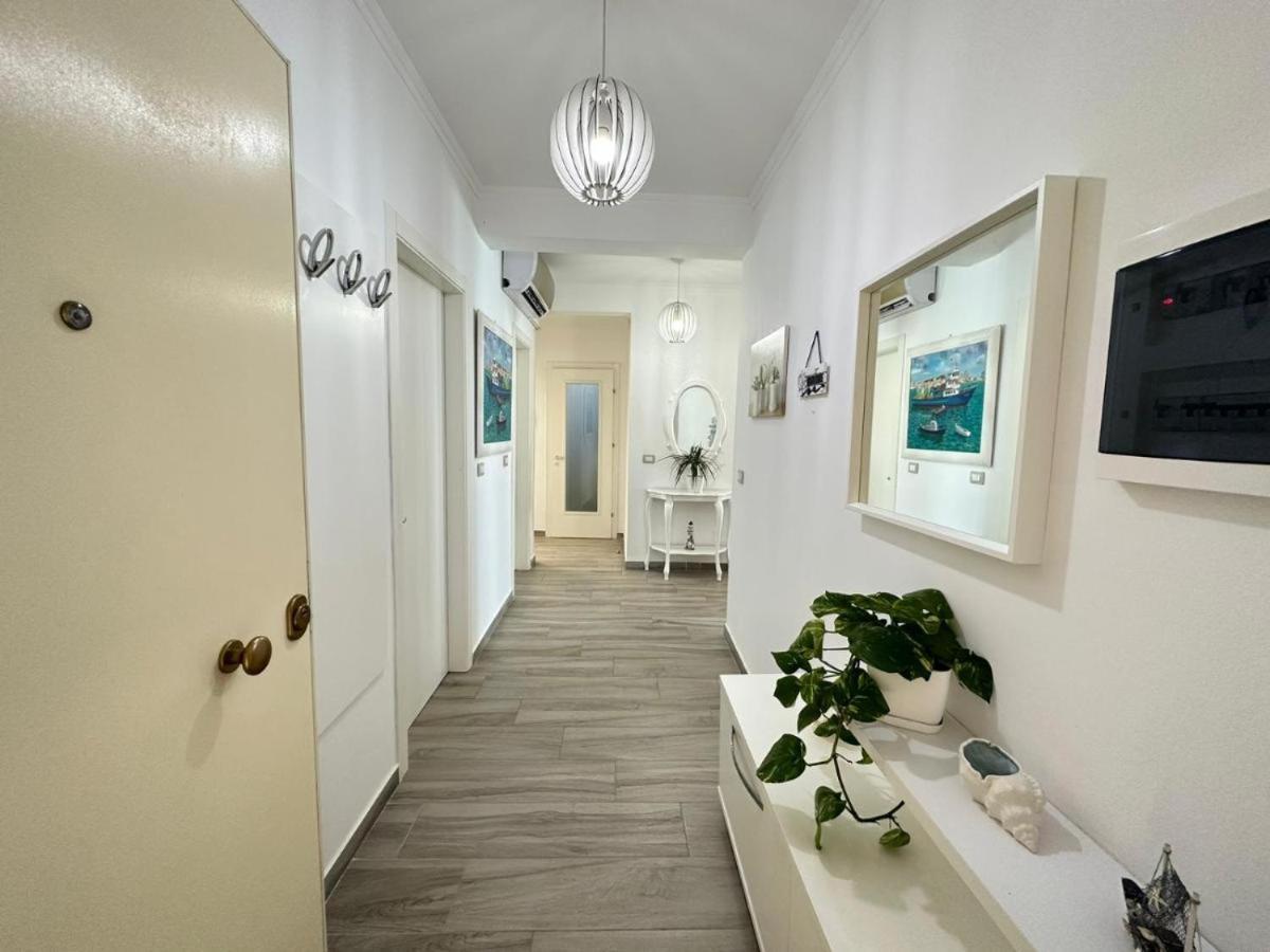 Sofia'S Holiday Apartment Vlore Exterior photo